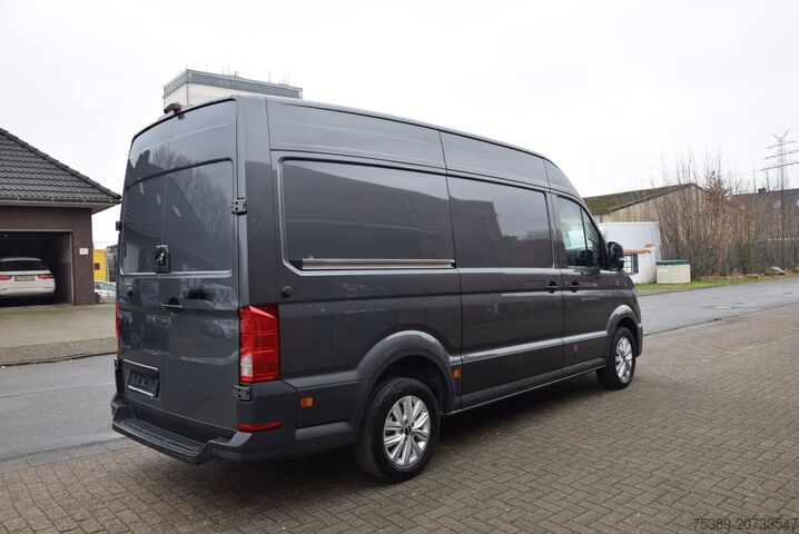 Kombi z visokim stropom MAN TGE 3.180 L2H2 Automatik Klimaautomatik Navi ACC