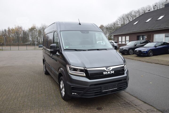 Kombi z visokim stropom MAN TGE 3.180 L2H2 Automatik Klimaautomatik Navi ACC