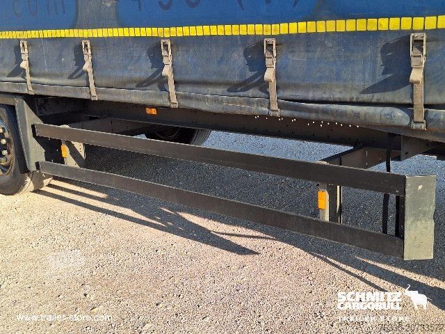 Отворено полуремарке с брезент Schmitz Cargobull Curtainsider Mega