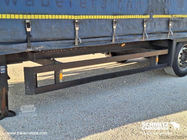 Отворено полуремарке с брезент Schmitz Cargobull Curtainsider Mega