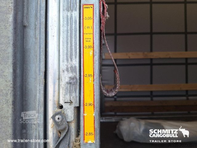 Отворено полуремарке с брезент Schmitz Cargobull Curtainsider Mega