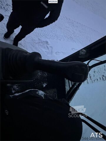 Paletli ekskavatör CAT 324E excavator with/ GPS and grading bucket. WATCH