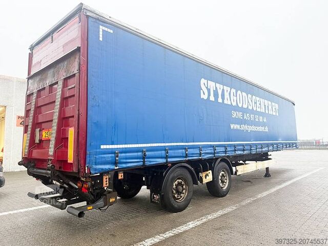 Bâches coulissantes Krone City curtain / City-Plane / City gardin