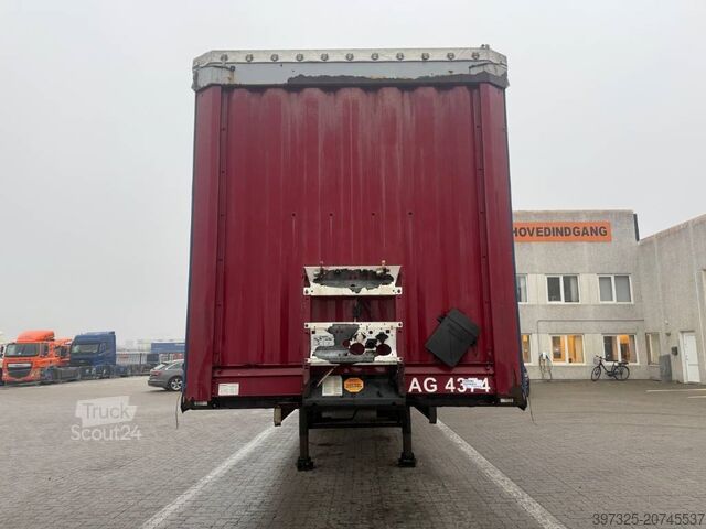 Bâches coulissantes Krone City curtain / City-Plane / City gardin