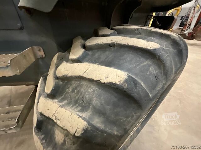 Kiepwagen Neuson DW 90