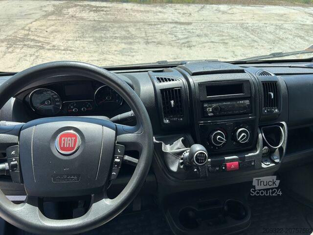 Caravan/camper Fiat Weinsberg Carabus 600 K 4 Posti Letto | Completamente Attrezzato