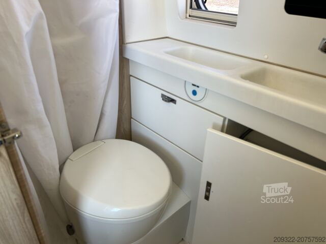 Caravan/camper Fiat Weinsberg Carabus 600 K 4 Posti Letto | Completamente Attrezzato