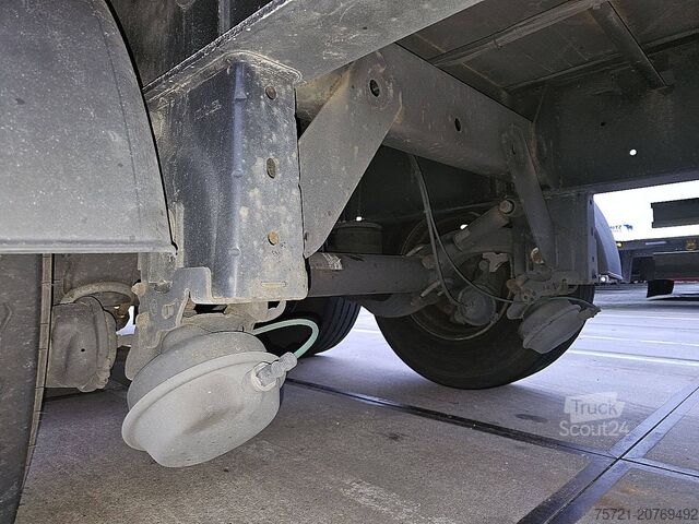 Koffer KOGEL SKH24 LIFTAXLE 2T TAILLIFT