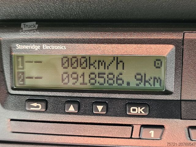 DAF XF 105.460 6X2 FTS SPACECAB