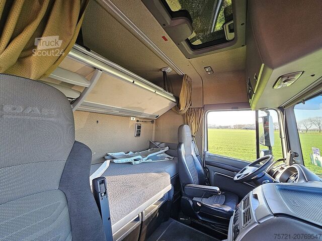 DAF XF 105.460 6X2 FTS SPACECAB