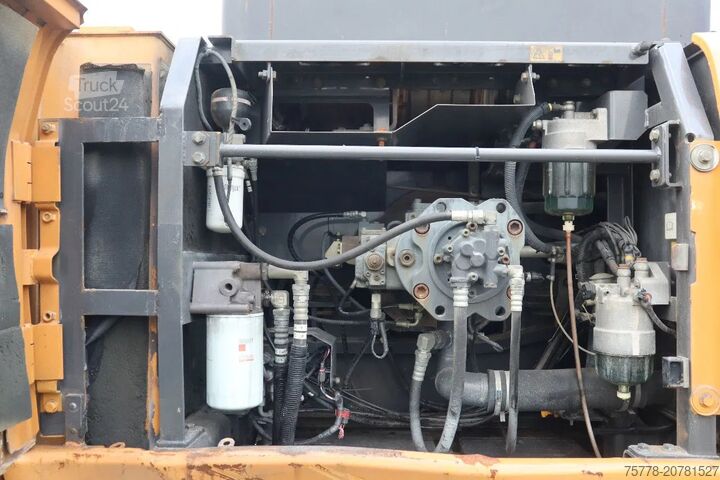 Goseniški bager Case CX370C | CX 370 C | BUCKET | QUICK COUPLER