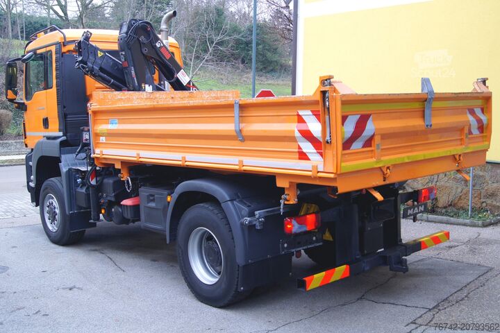 Krautuvas sumontuotas ant sunkvežimio MAN TGS 18.320 BL 4x4 /HIAB 088 B-2/ Winterdienst