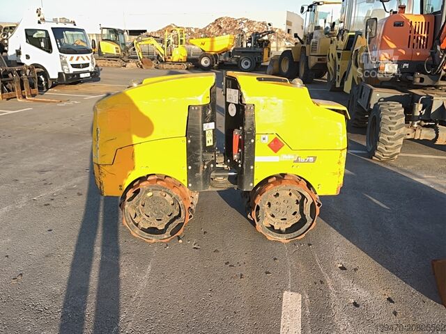 Tandemski valjar Ammann ARR 1575 – Remote-Controlled Trench Roller Ideal for Soil Compaction