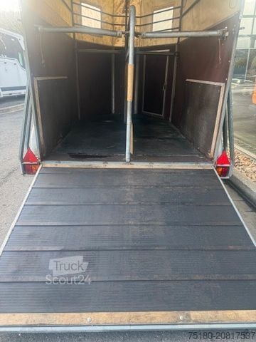 Zirgu pārvadāšanas piekabe BÖCKMANN ABL 2 Pferdeanhänger Holz/ Plane 2t.