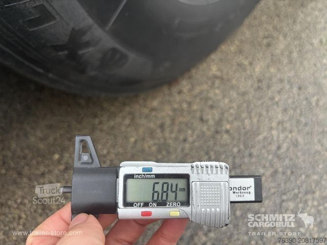 Naczepa chłodnia Schmitz Cargobull Semitrailer Reefer Standard divu klāju