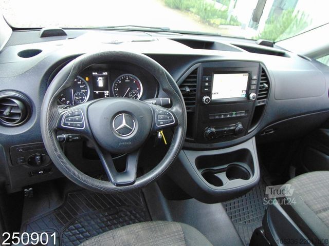 Furgão de painéis MERCEDES-BENZ Vito 116 CDI lang Autom.-AHK-Klima-Navi-Kamera