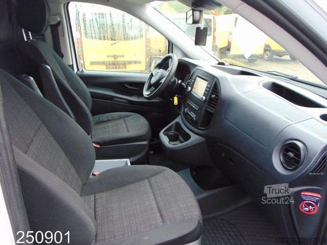 Furgão de painéis MERCEDES-BENZ Vito 116 CDI lang Autom.-AHK-Klima-Navi-Kamera