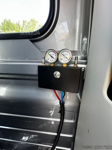 Autotransporter CITROEN Jumper Autotransporter 35 Heavy L3 180Ps Aut.