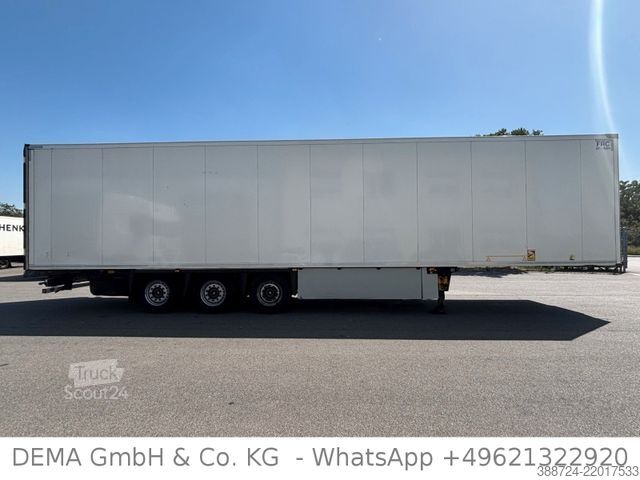 Hladilna polprikolica SCHMITZ CARGOBULL SCBS3B*Rohrbahnen*Meet Fleisch*Schmitz-Achsen*