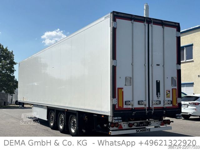 Hladilna polprikolica SCHMITZ CARGOBULL SCBS3B*Rohrbahnen*Meet Fleisch*Schmitz-Achsen*
