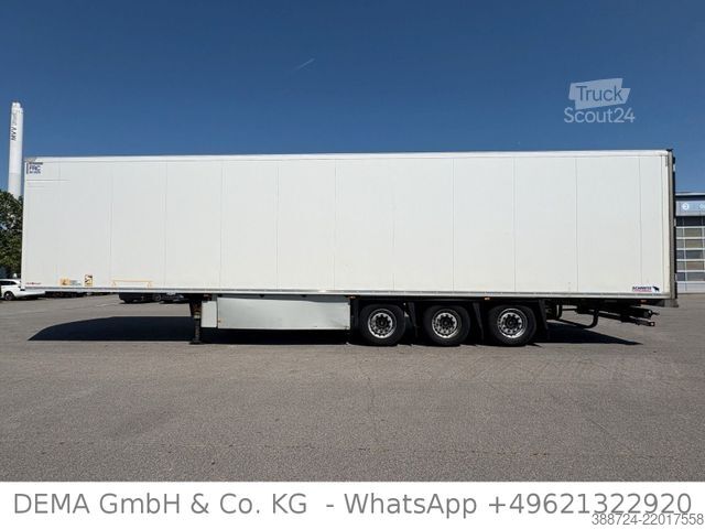 Hladilna polprikolica SCHMITZ CARGOBULL SCBS3B*Rohrbahnen*Meet Fleisch*Schmitz-Achsen*