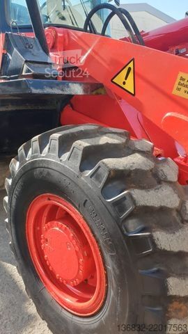 Încărcător pe roți KOMATSU WA 270 Top wie Liebherr 524/538