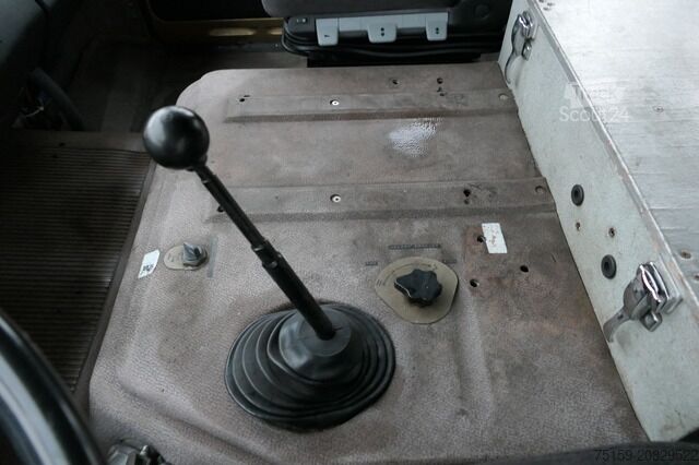 Samochód strażacki mercedes-benz 1017 AF Feuerwehrwagen AHK Einzelbereifung Rückfahrkamera