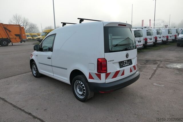 Slēgtais furgons Volkswagen Caddy 2.0 TDI 4Motion 2-Sitzer Klima Tempomat Werkstatteinbauten COC