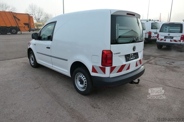 Slēgtais furgons Volkswagen Caddy 2.0 TDI 4Motion 2-Sitzer Klima AHK Werkstatteinbauten COC Tempomat