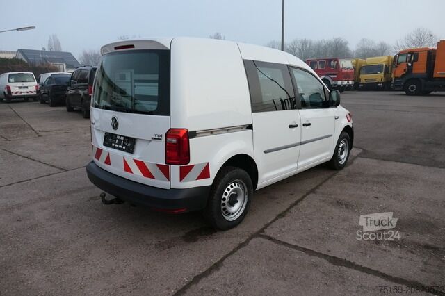 Slēgtais furgons Volkswagen Caddy 2.0 TDI 4Motion 2-Sitzer Klima AHK Werkstatteinbauten COC Tempomat