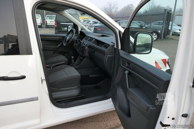 Slēgtais furgons Volkswagen Caddy 2.0 TDI 4Motion 2-Sitzer Klima AHK Werkstatteinbauten COC Tempomat