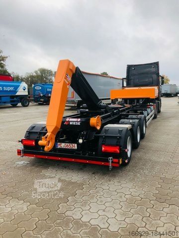 Полуремарке Auflieger Abrollkipper Hakenlift Hookliftloader