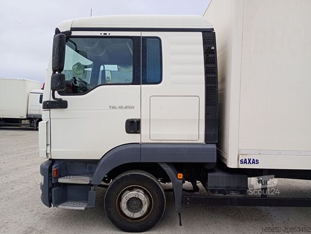 Caja cerrada MAN TGL 12.250 Koffer 3-Sitzer Euro 6 4x2 AHK LBW