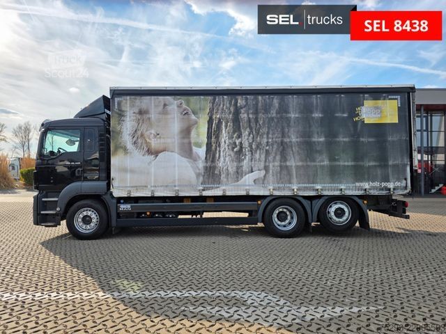 Camión plataforma con toldo MAN TGS 26.420 6x2-4 BL / Intarder / Lenk-Liftachse
