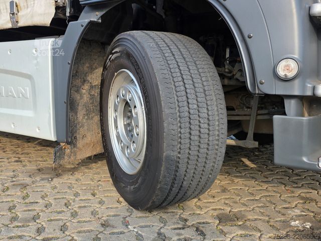 Camión plataforma con toldo MAN TGS 26.420 6x2-4 BL / Intarder / Lenk-Liftachse