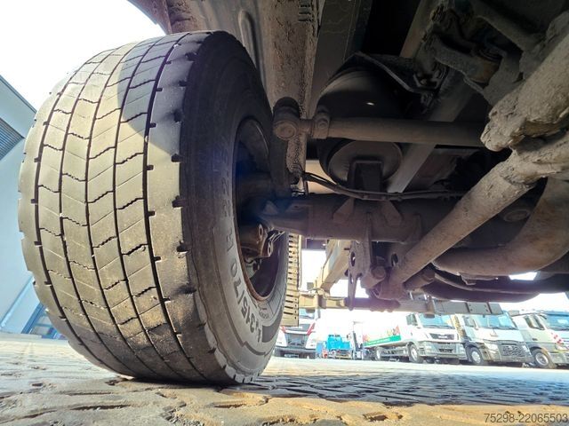 Camión plataforma con toldo MAN TGS 26.420 6x2-4 BL / Intarder / Lenk-Liftachse