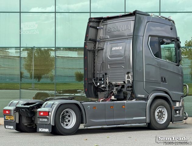 Trattore stradale standard SCANIA S650 V8 NGS KING RETARDER FULL OPTIONS 2X TANKS