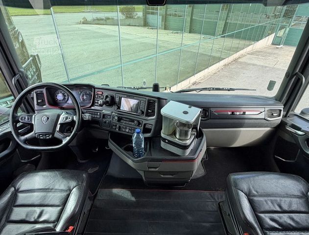 Trattore stradale standard SCANIA S650 V8 NGS KING RETARDER FULL OPTIONS 2X TANKS