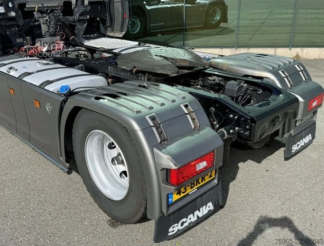 Trattore stradale standard SCANIA S650 V8 NGS KING RETARDER FULL OPTIONS 2X TANKS
