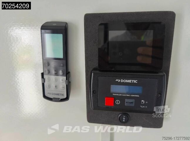 Kovček Volvo FL 250 4X2 Like NEW! Exhibition truck EURO 6