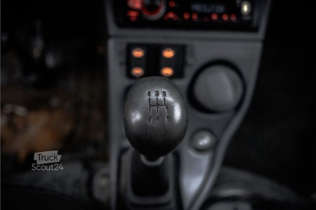 Furgoneta pick-up PIAGGIO Porter Pick-up 1.3 Benzine