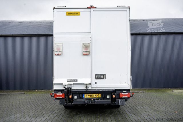 Fourgon tôlé IVECO 50C18 3.0L | Bakwagen met laadklep | Climatic |