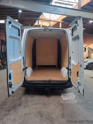 Fourgon surélevé OPEL Movano DoKa 6Sitze 3,5 AHK NaviKlimaTüvServicNeu