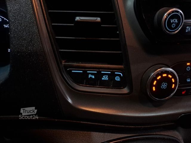 Miniautocarro FORD Transit 340 L2 Doka Klima Kamera Scheckh Euro6