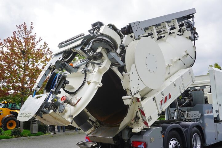 Güllefass MAN TGS 26.360 E6 / RIVARD sewage cleaner