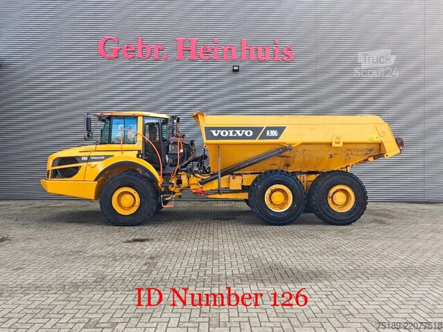 Camión volquete Volvo A30G 6x6