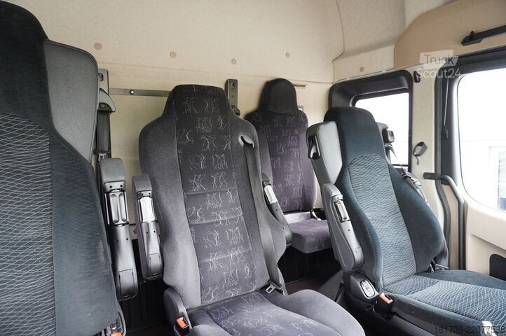 BDF / vairavimo pamokoms Mercedes-Benz Actros 2540 6x2 / 80 tho. km! / 5-seater