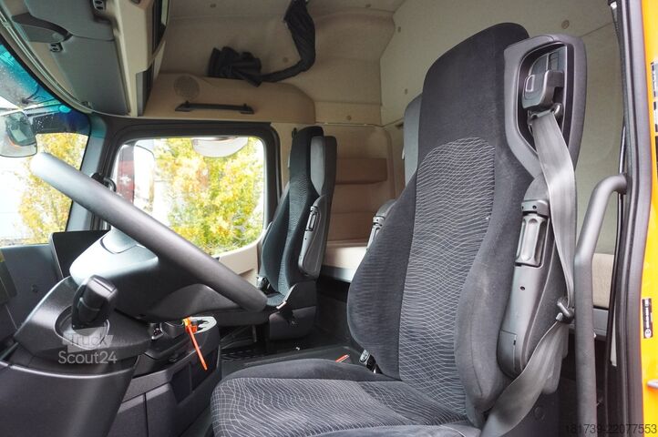 Brezents Mercedes-Benz Actros 2545 6×2 MP5 / FULL ADR / Curtain