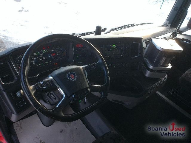 Standardowy ciągnik siodłowy Scania R 450 A4x2NA