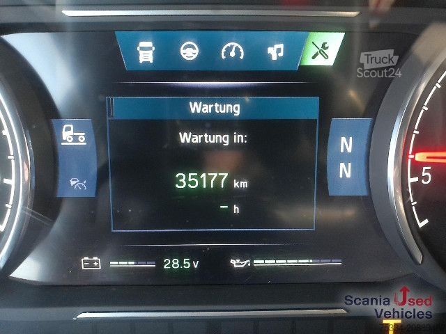 Standardowy ciągnik siodłowy Scania R 450 A4x2NA